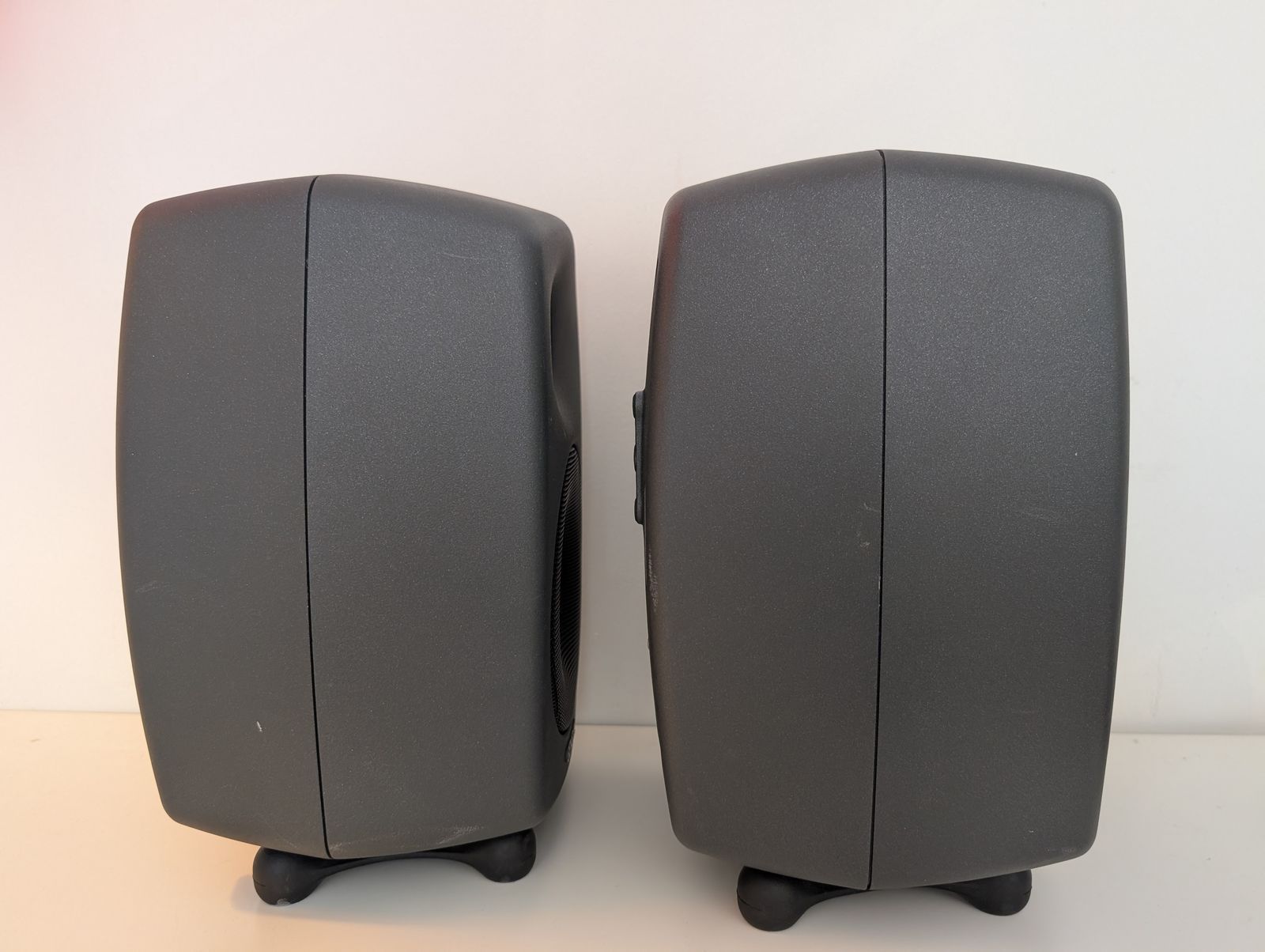 Genelec 8330A SAM 5" Powered Nearfield Studio Monitor (Pair) 2016 - 2021 - Gray - Image 8