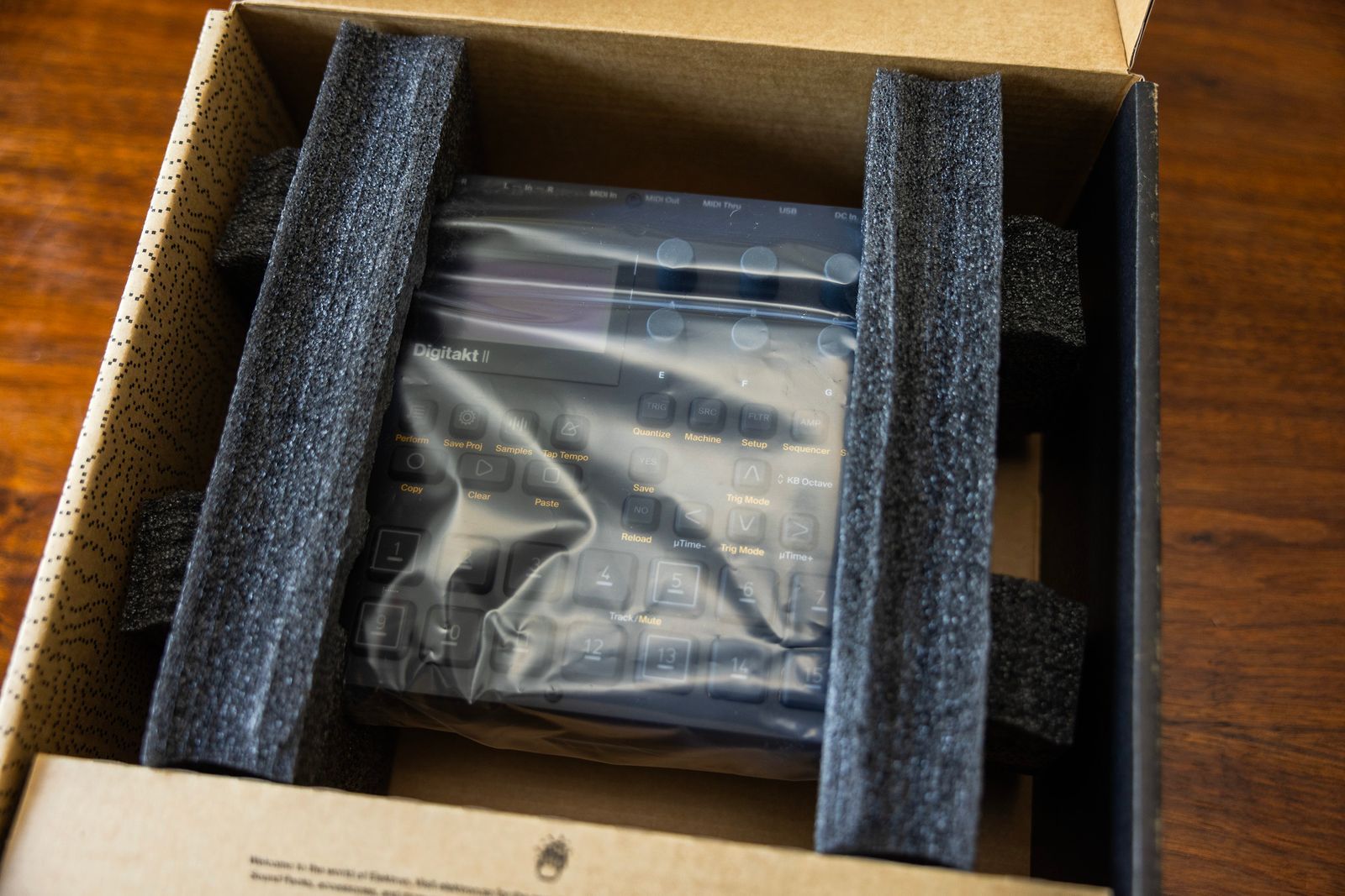 Elektron Digitakt II 2024 - Present - Black - Image 3