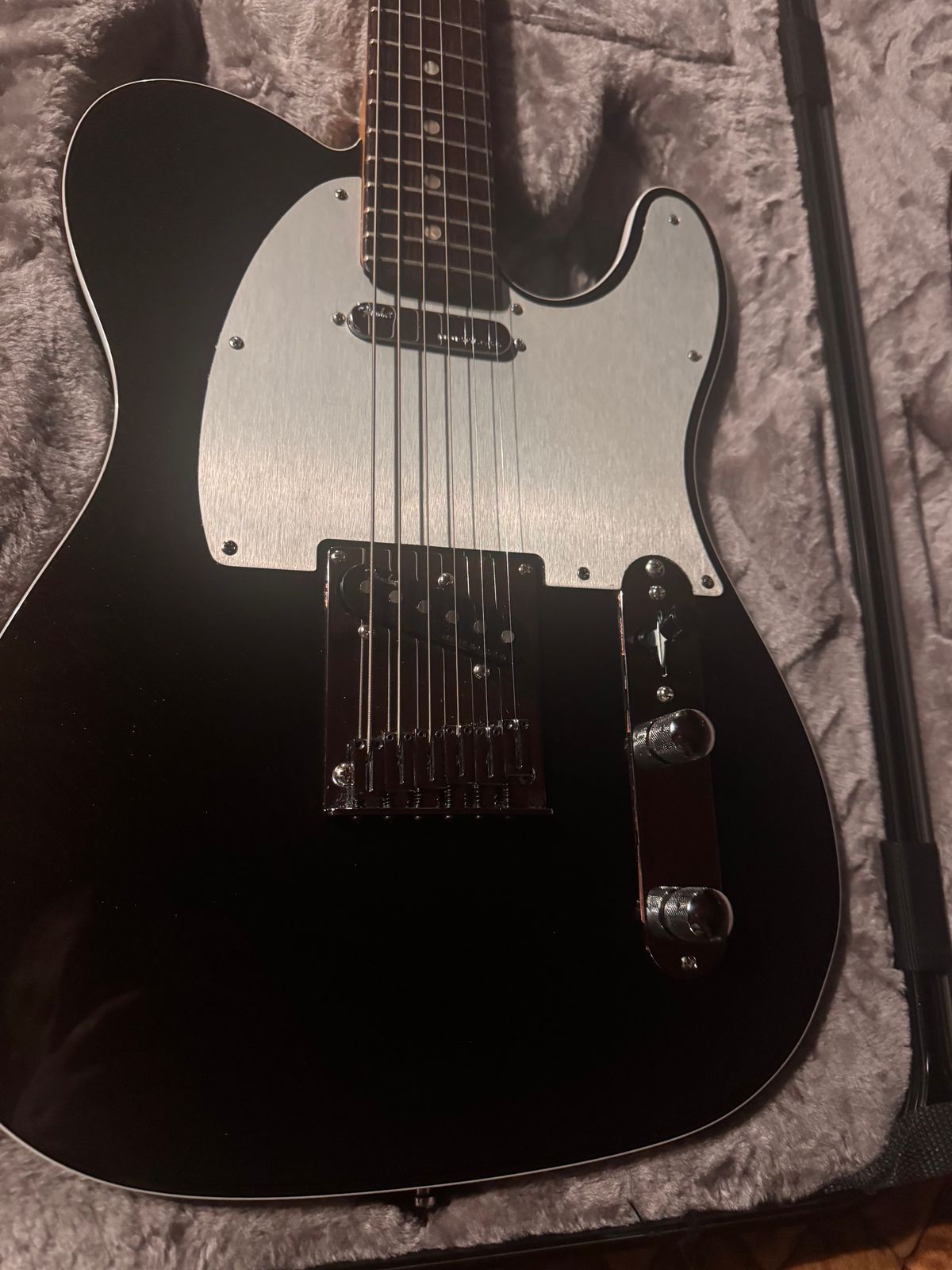 Fender American Ultra II Telecaster - Image 2