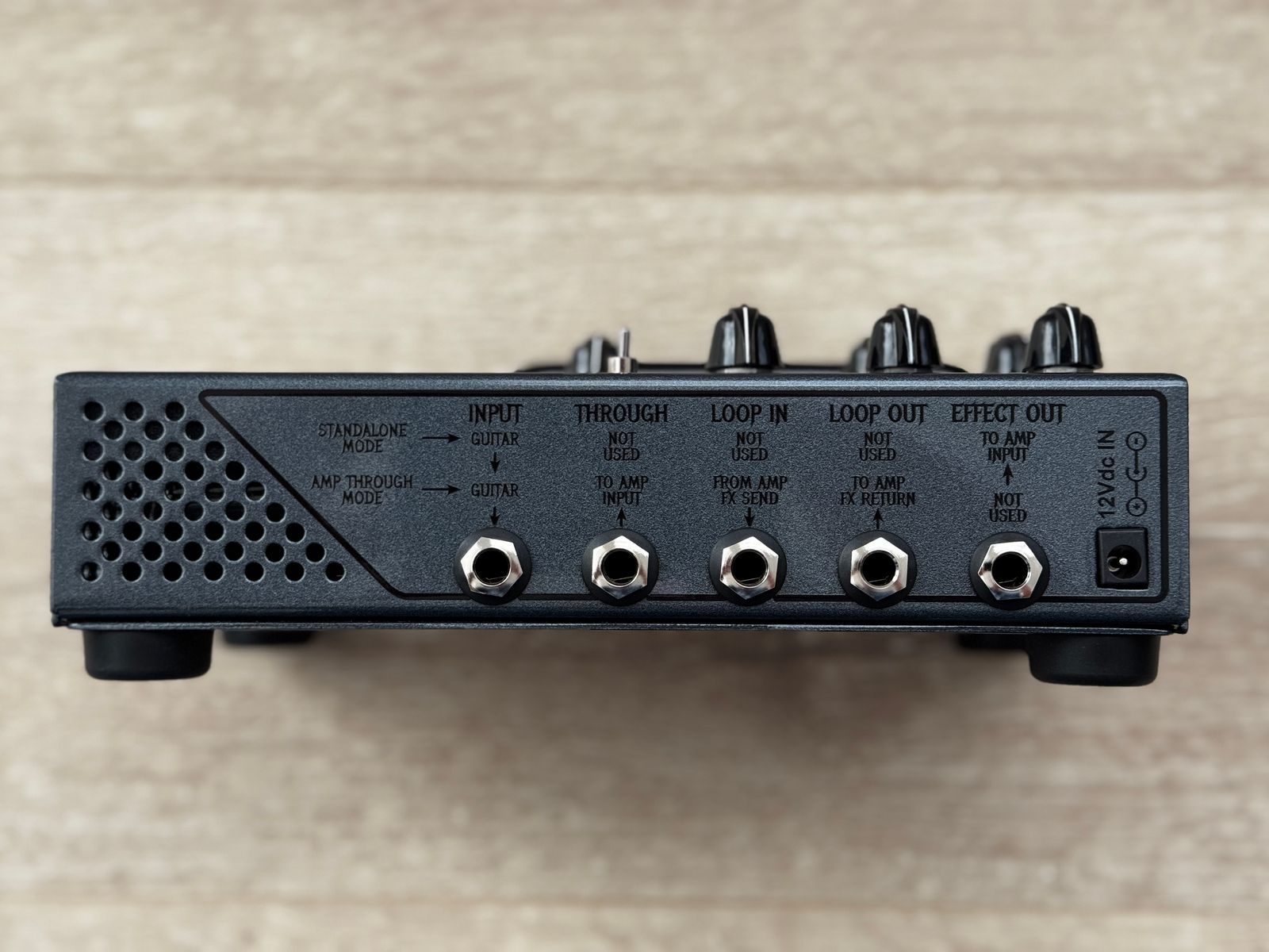 Victory Amps V4 The Kraken Preamp Amp Pedal 2025 - Image 4